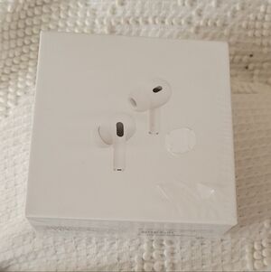 Apple AirPods Pro 2nd Gen Noise Cancelling Wireless Earbuds USB C Case